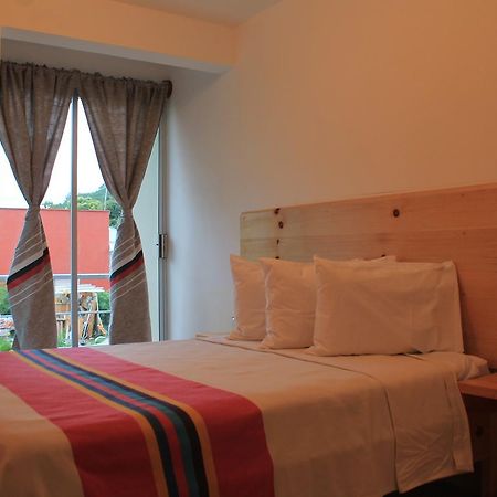 Axkan Click Hotel San Cristóbal de Las Casas Kültér fotó